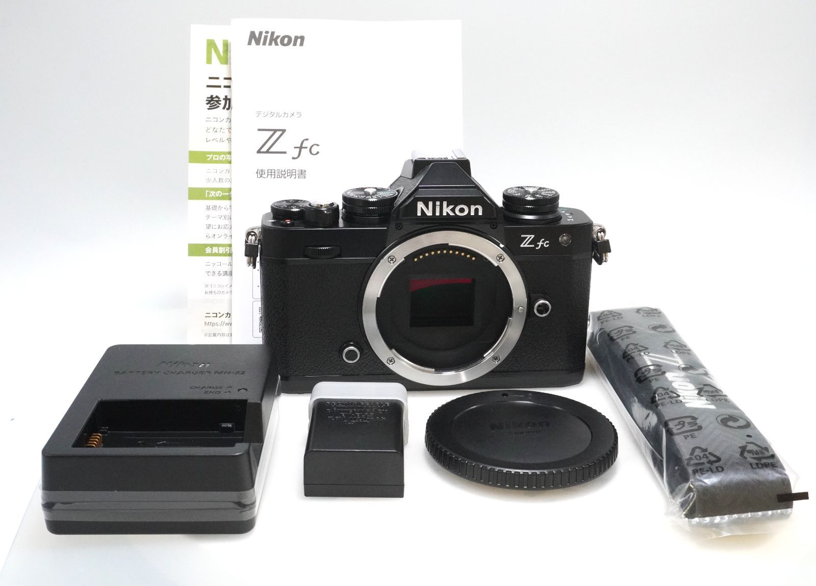 Nikon ミラーレス一眼カメラ Z fc ボディ Zfc