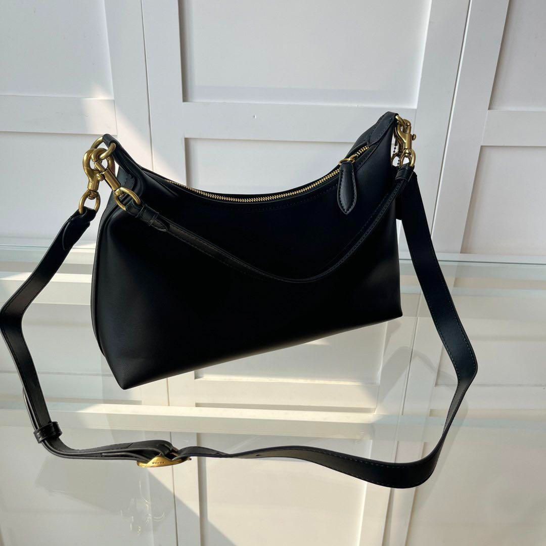 最大80％OFF - 『在庫ロス売買マーケット』 COACHコーチCR メルカリ - 黑 981ジュリエット脇下バング バッグ