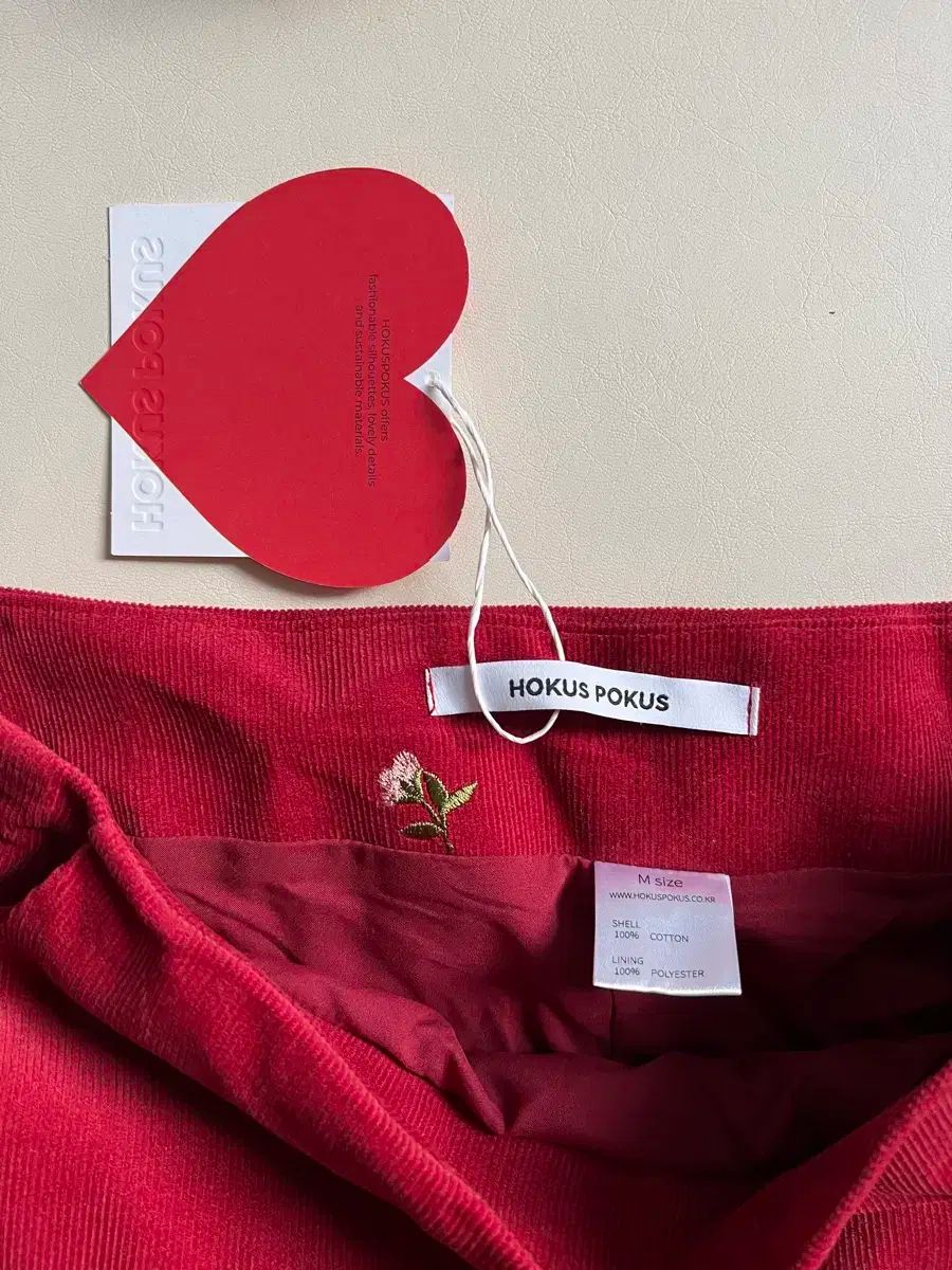 フクスフクス ヴィンテージ フラワーパターン コーデュロイ パンツ レッド M