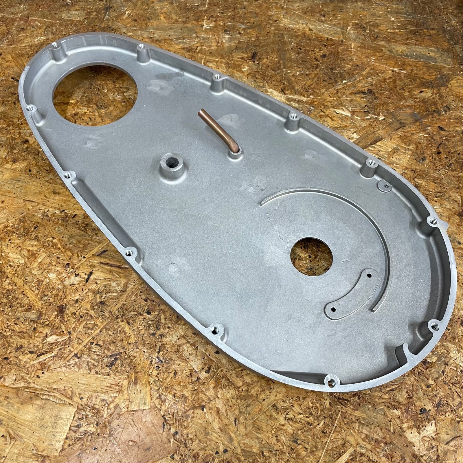 トライアンフ プライマリーケース インナーカバー プレユニット ビンテージ カスタム クラッチカバー Triumph T477 57-477 WW61379