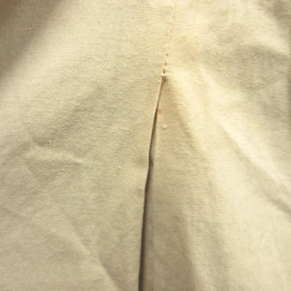 Vネック ベージュ