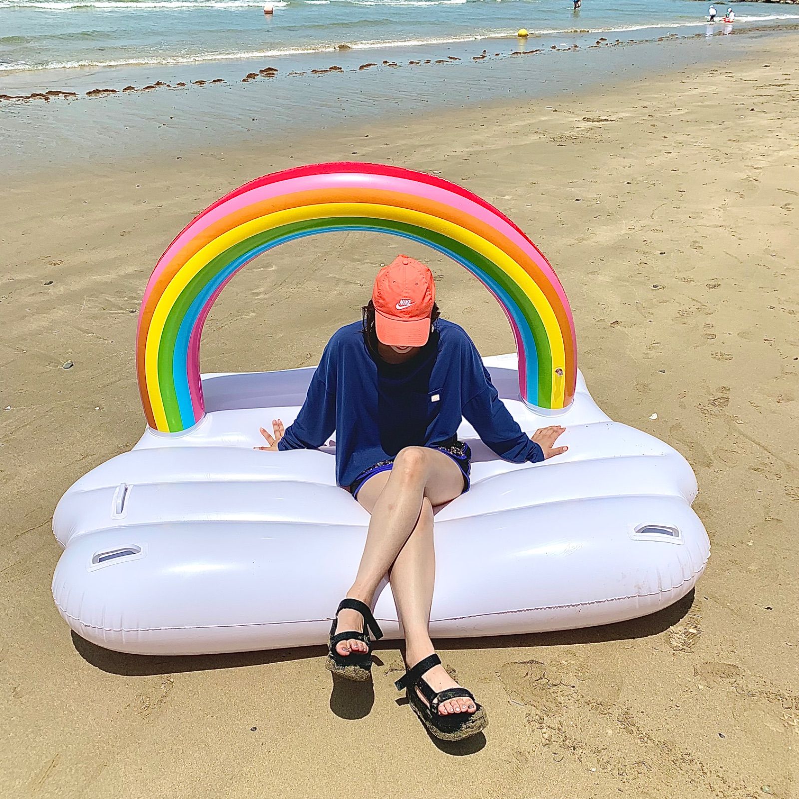 浮き輪 フロート レインボー レジャー 海 プール