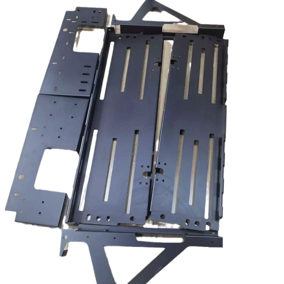 ジープJK牧馬人 リアゲート収納ラック