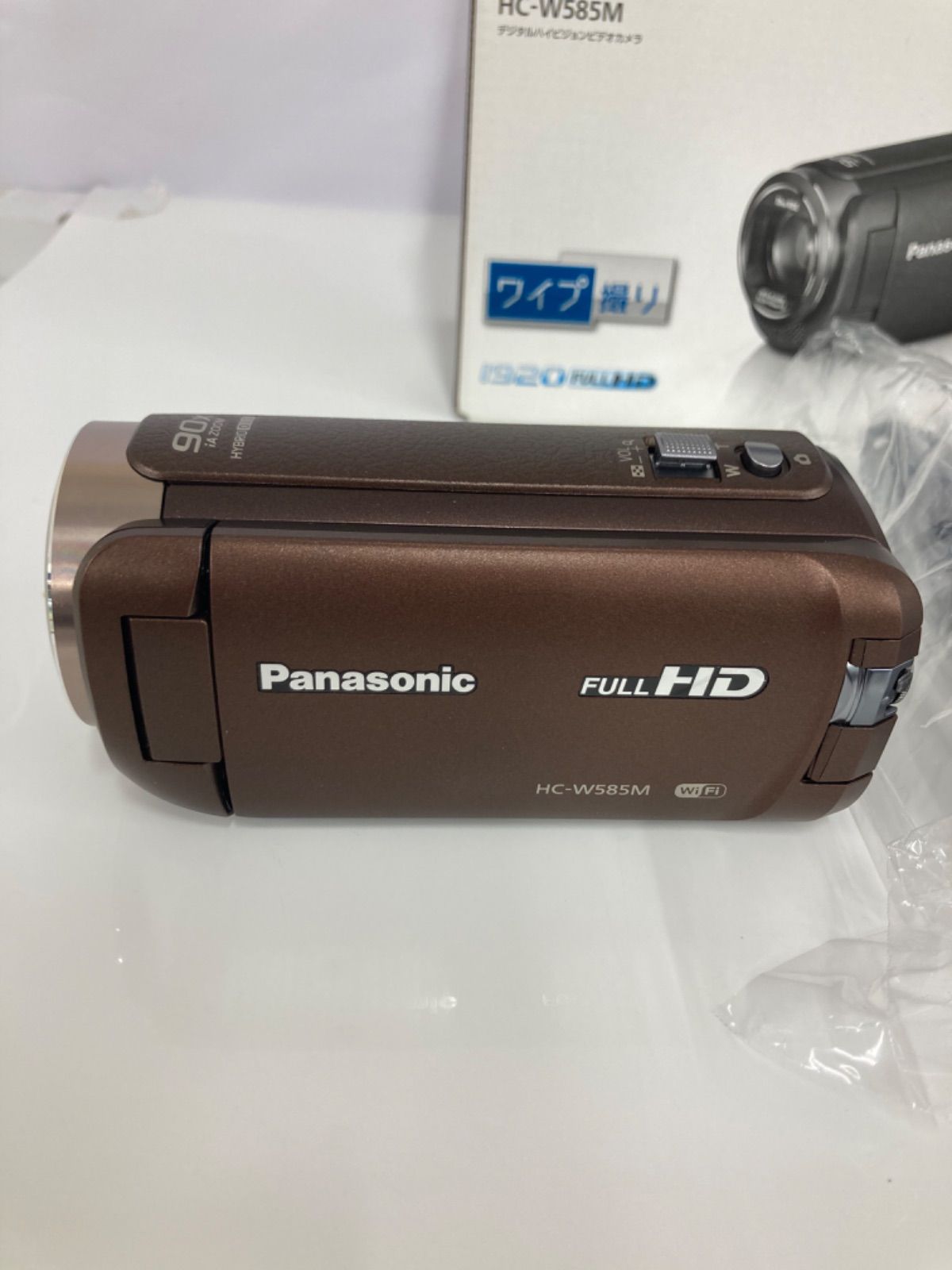 値引き中！Panasonic W585M フルHDビデオカメラ　バッテリーおまけ 値引き中！Panasonic W585M フルHDビデオカメラバッテリーおまけ