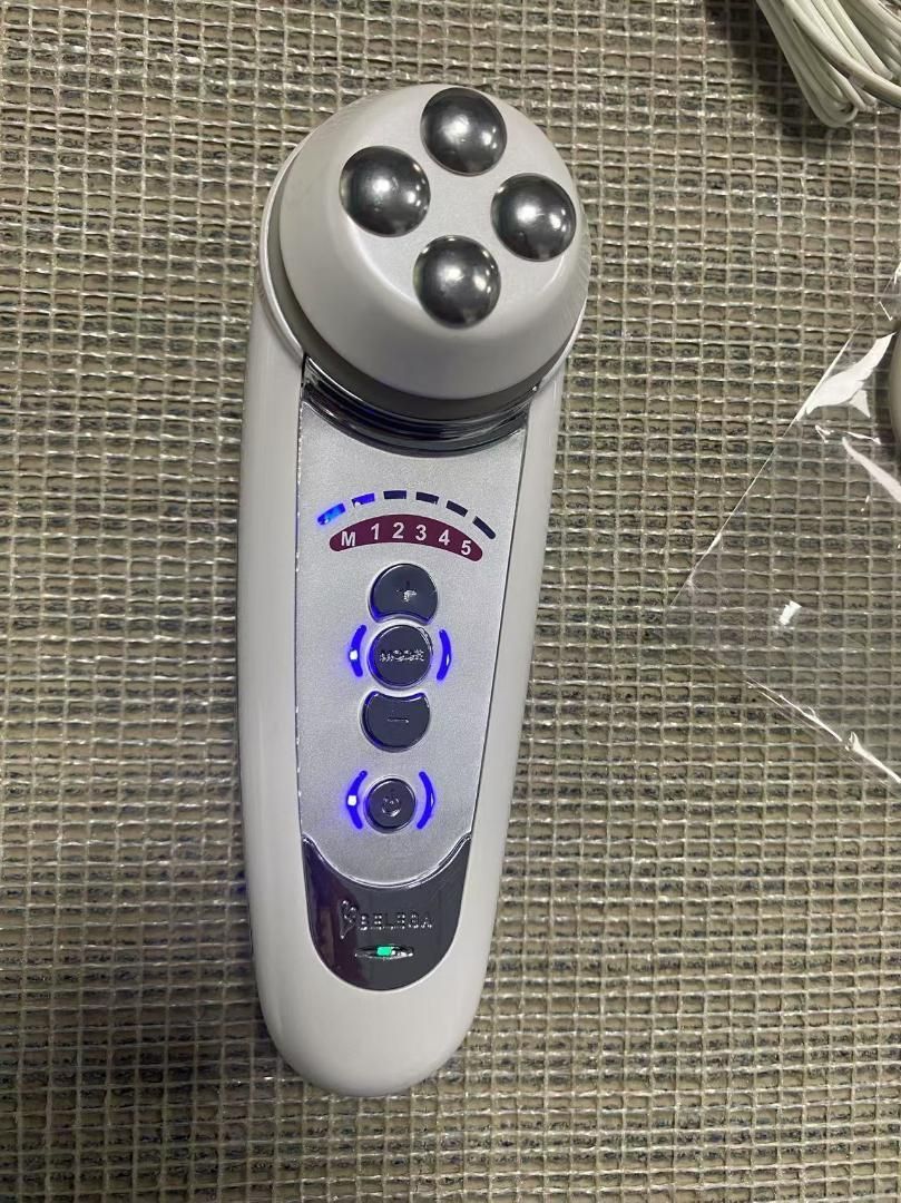 ベレガ セルキュア4 Tプラス 美顔器