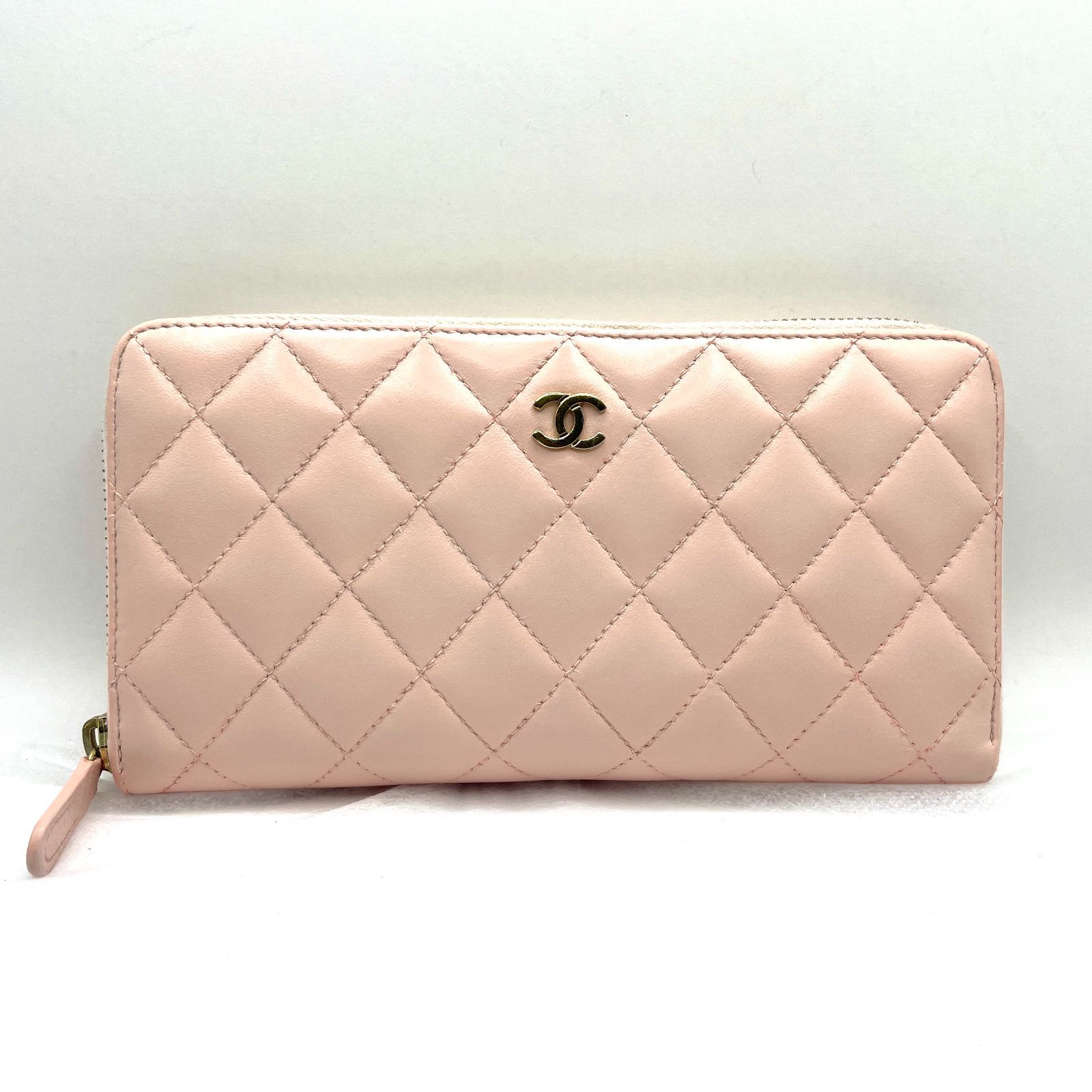 215】CHANEL シャネル マトラッセ ラムスキン ラウンドジップ 