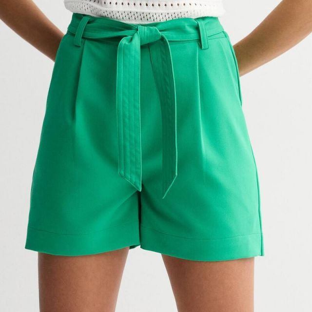 【送料無料】 ドレイパージェームス レディース ハーフパンツ・ショーツ ボトムス Women's Draper James Twill Belted Shorts Green