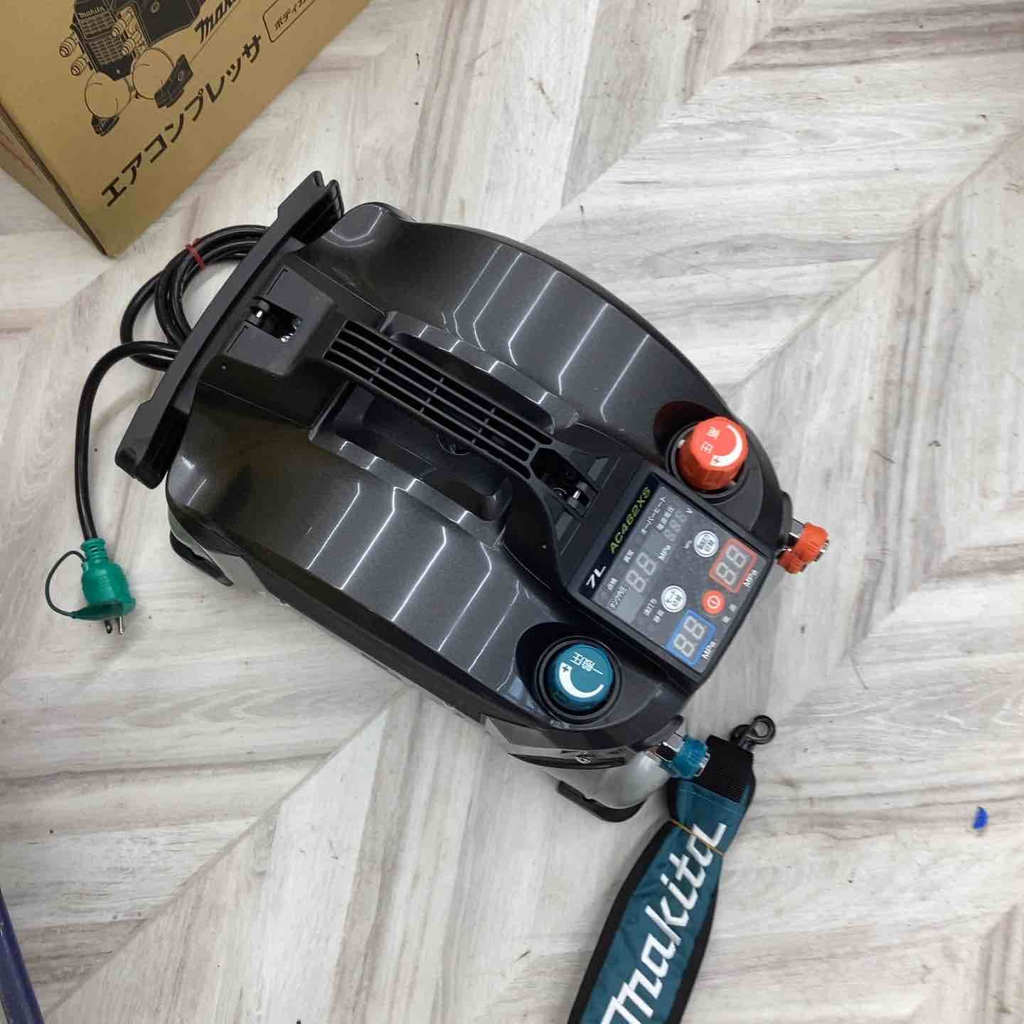 エアコンプレッサー