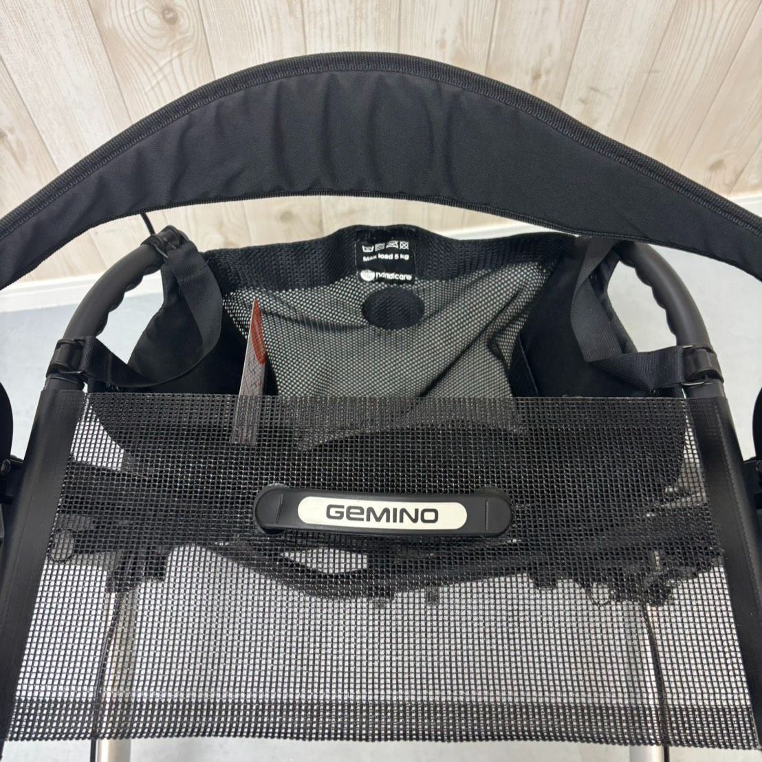 歩行車 歩行補助