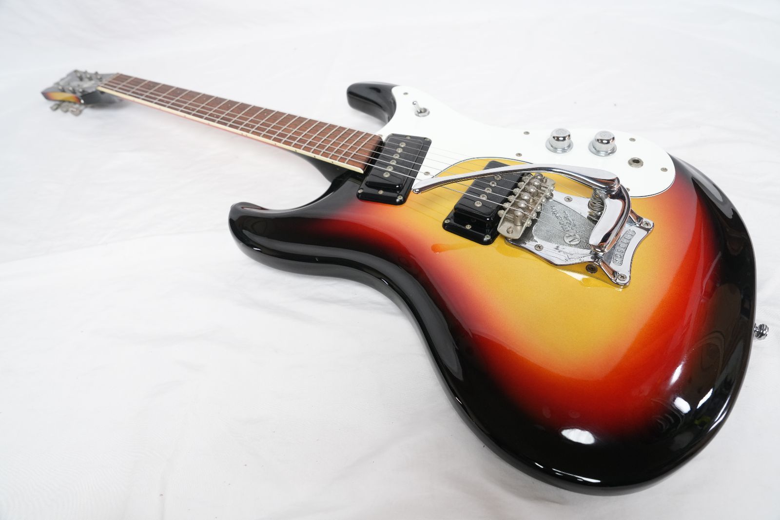☆MOSRITE☆1965 The Ventures Model Sunburst MOSELEY モズライト べ