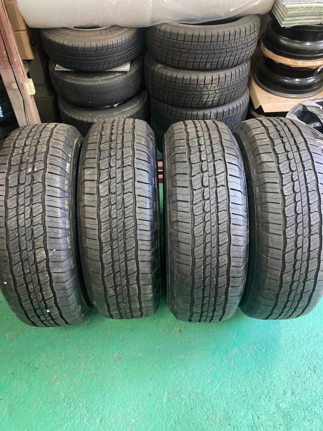 ほぼ新車外し ミシュラン LTX TRAIL 18インチ 265|70R18 2025年 ランクル250 プラド