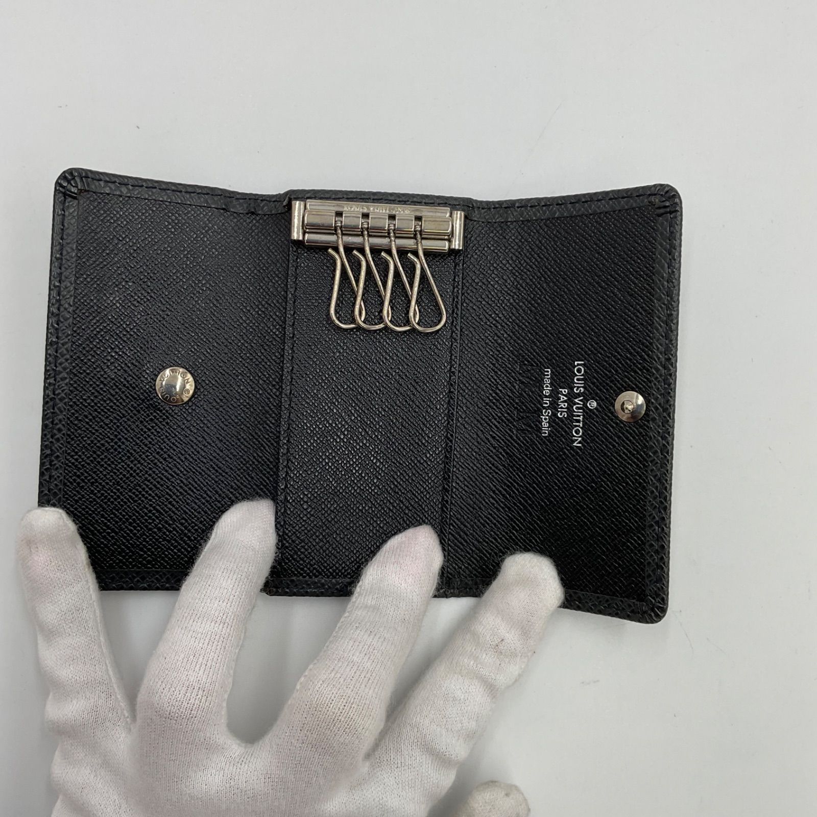 ルイヴィトン　タイガ（ブラック）　4連キーケース 楽天市場】LOUIS VUITTON ルイ ヴィトン タイガ ミュルティクレ4