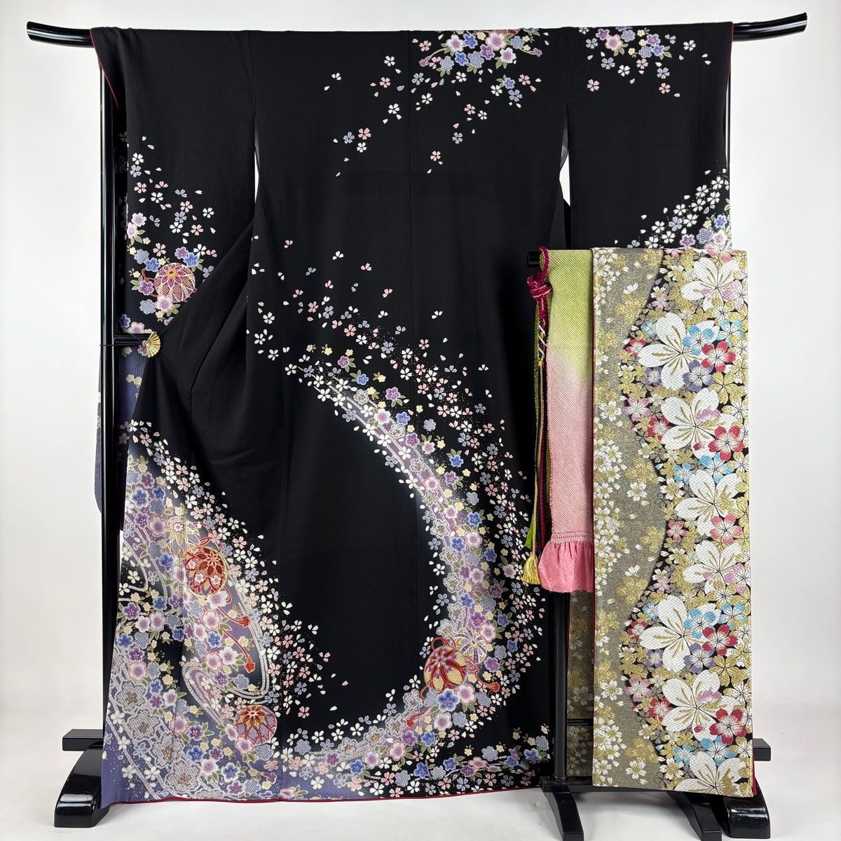 振袖 身丈170cm 裄丈68.5cm L 袷 袋帯フルセット 鈴 桜 金糸 金彩 黒 正絹 名品