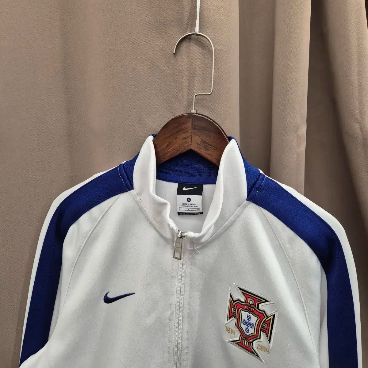 ナイキ ポルトガル 韓国国家代表 ツーウェイ 白 青 ジャージ