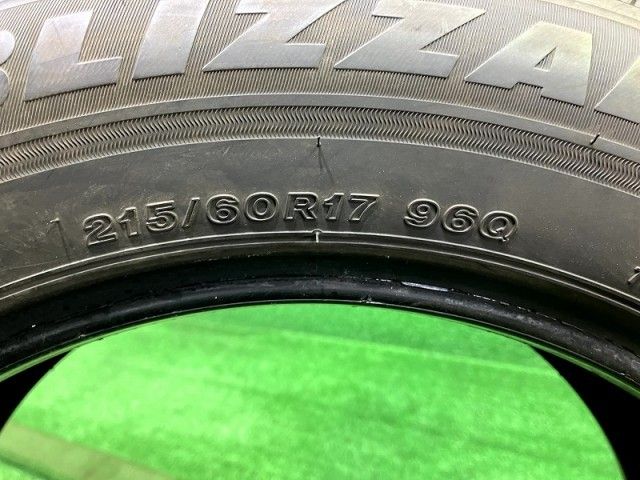 BRIDGESTONE スタッドレス ブリヂストン ブリザックVRX3 215 60R17 4本 7ミリ FFCRYSTALESIA_COM
