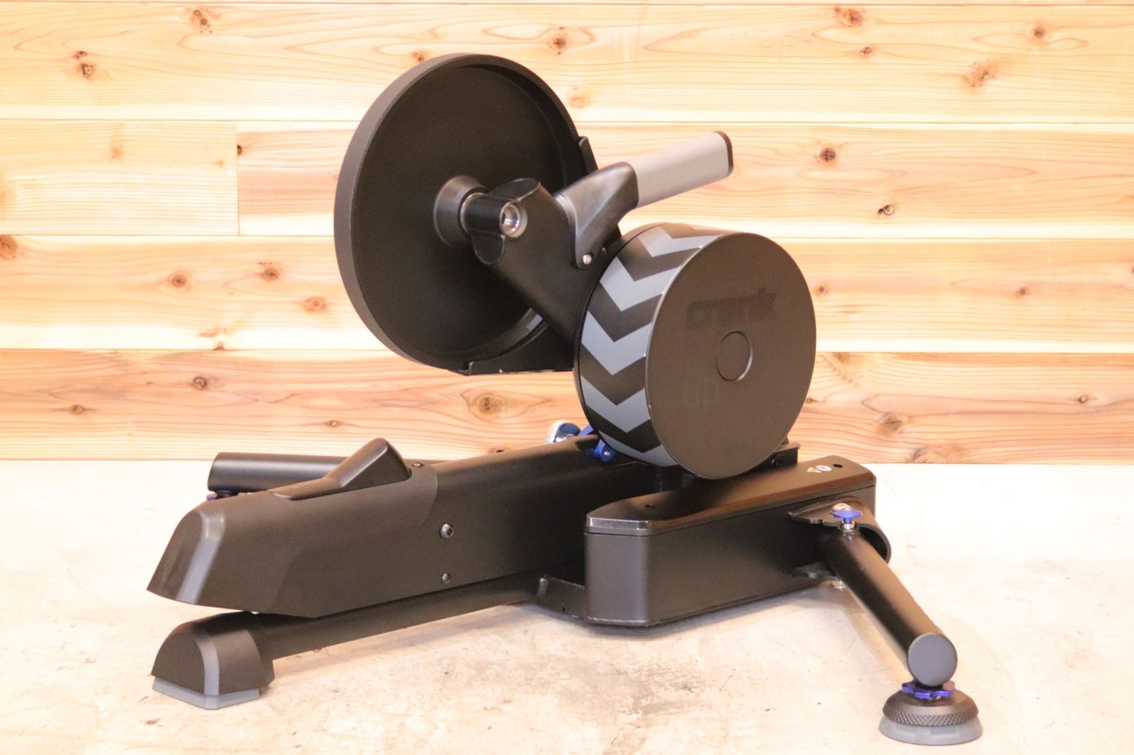 店頭お渡し ワフー WAHOO キッカー ムーヴ KICKR MOVE スマートローラー ダイレクトドライブ ローラー台 広島店