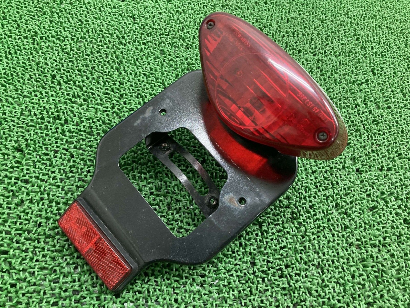 W650 テールランプ 220-40155 カワサキ 純正 バイク 部品 EJ650A W400 W800 ナンバーステー 割れ欠け無し 車検 Genuine Eq