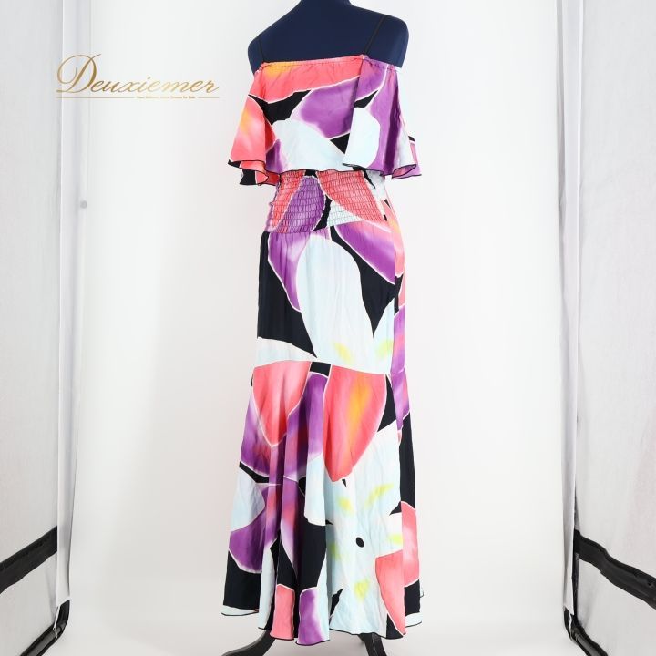 最短翌営業日発送。 フラダンス 衣装 ワンピース ドレス ブラック系 アレミティ フラ ダンス 花柄 フリル セット チューブトップ 鮮やか 黒 紫 水色 華やか 柔らかい AREMITI ハワイアン アロハ タヒチアン ピンク系 パープル系 ブルー系 【大注目?売切れ注意】