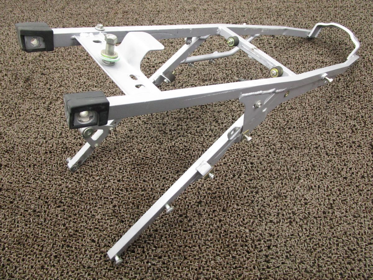 ご確認用ページ KTM 640LC4 スーパーモト シートレール □X723！VBKGSL KTM 【 584