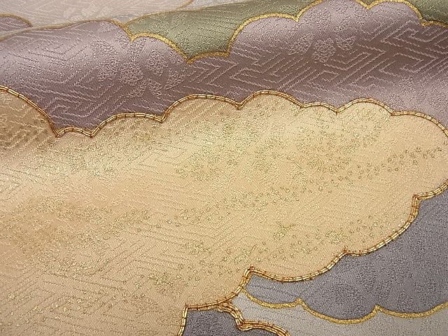 平和屋1□極上 皇室献上作家 藤井寛 訪問着 駒刺繍 雲重ね文 金彩 パールトーン加工 逸品3s2198 - メルカリ