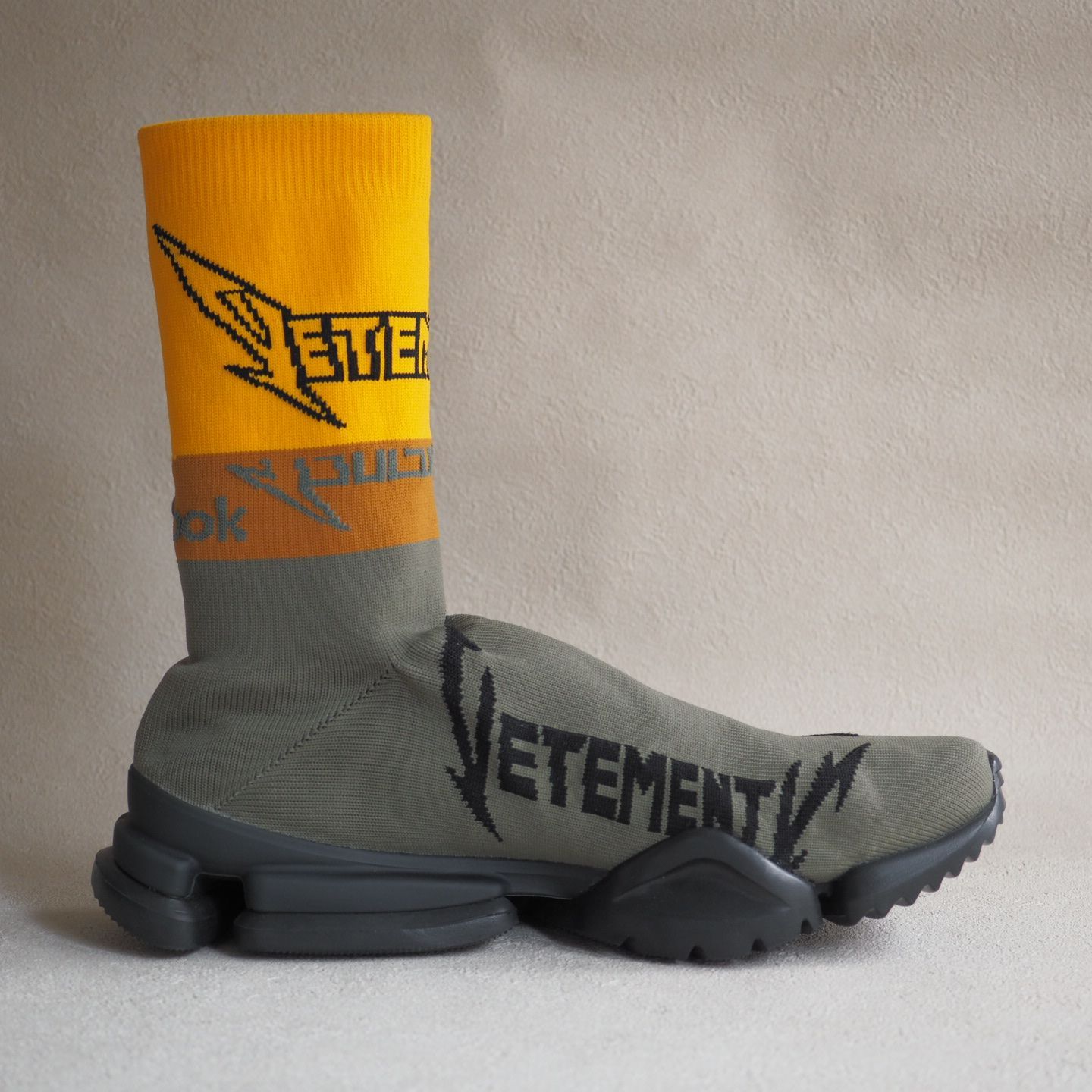 未使用美品◇ ヴェトモン VETEMENTS Reebok ソックス ランナー ニット 