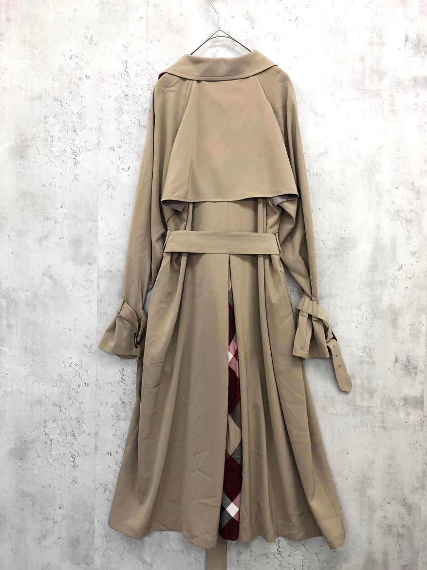 美品 BLUE LABEL CRESTBRIDGE ブルーレーベル・クレストブリッジ