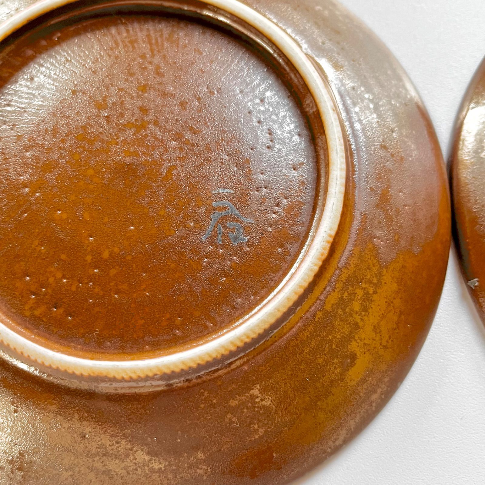 九谷焼】銀線の小皿(2枚組) 正木春蔵作 ⭐︎アーカイブ品 九谷焼】銀線の小皿(2枚組) 正木春蔵作 ⭐︎アーカイブ品
