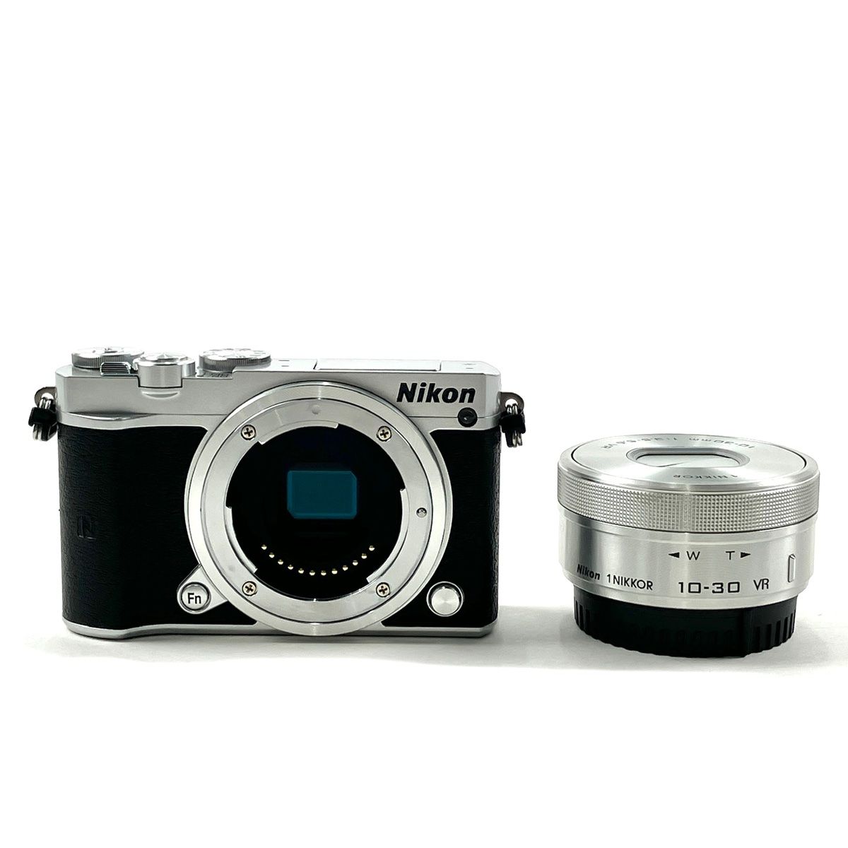 Nikon ミラーレス一眼 Nikon1 J5 ボディ シルバー J5SL :B00VJL24TY ...