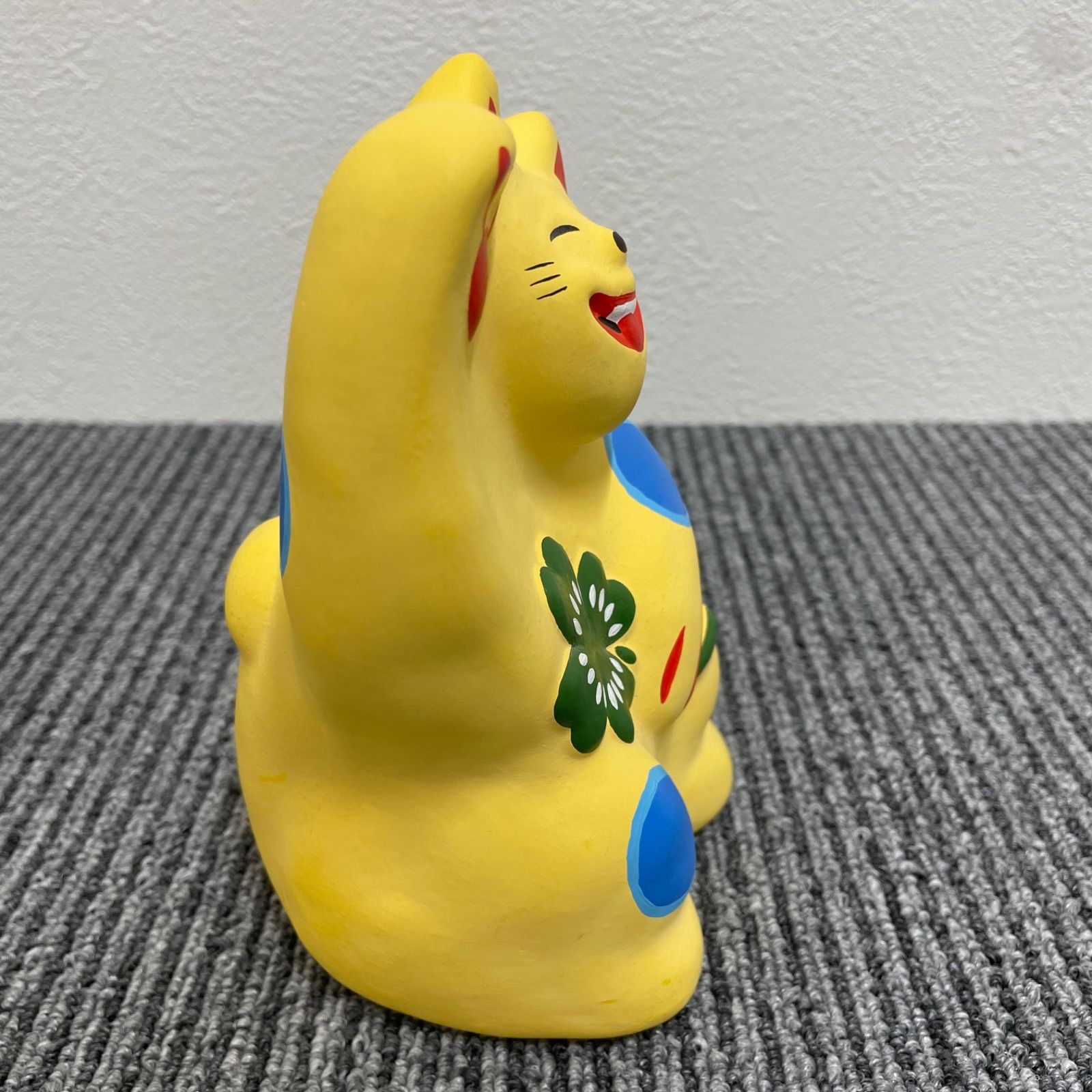 クリスマスツリー特価！ 工房輪葉葉 美品】湯布院 黄色招き猫(大) メルカリ - 置物