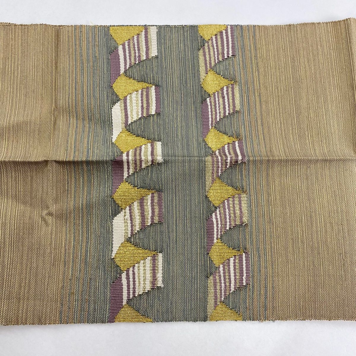 在庫一掃】 名古屋帯 秀品 八寸名古屋帯 松葉仕立て 幾何学模様