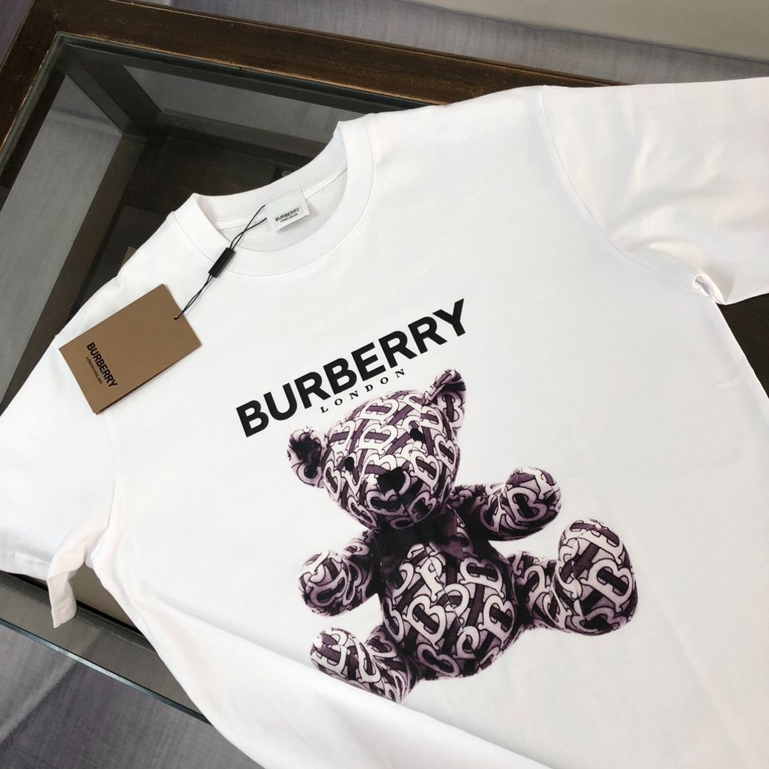 本日限定特価】Burberry 春夏 小熊プリントTシャツ [本日特価|新品未 