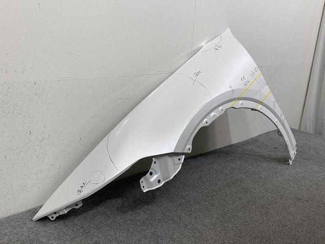クラウン クロスオーバー AZSH35 RS|TZSH35 純正 左 フロント フェンダー プレシャスホワイトパール 090 トヨタ 144950 FFCRYSTALESIA_COM