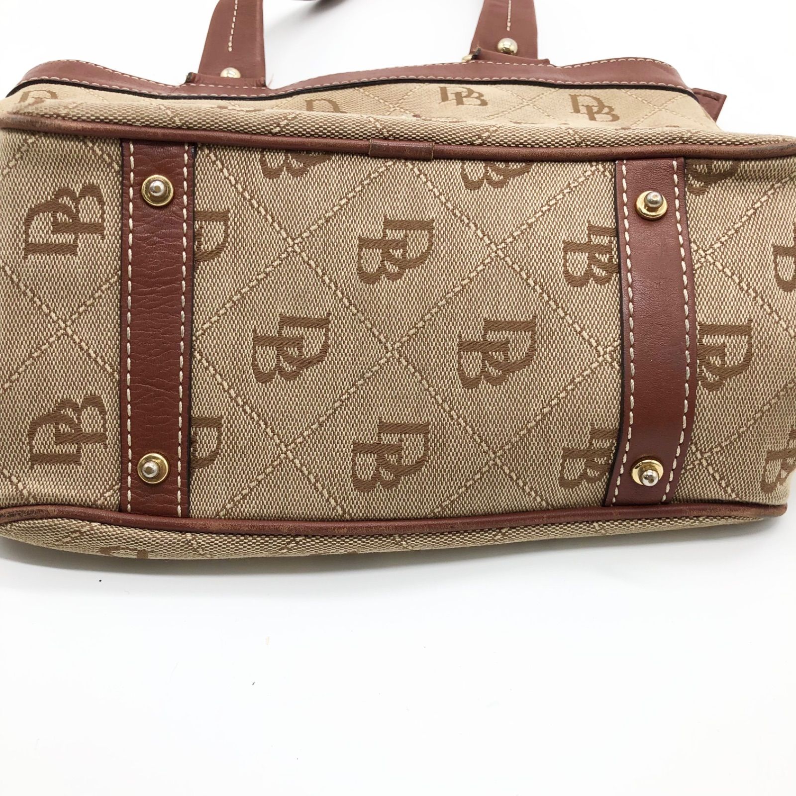 DOONEY & BOURKE ドゥーニーアンドバーク ハンドバック ゴールド