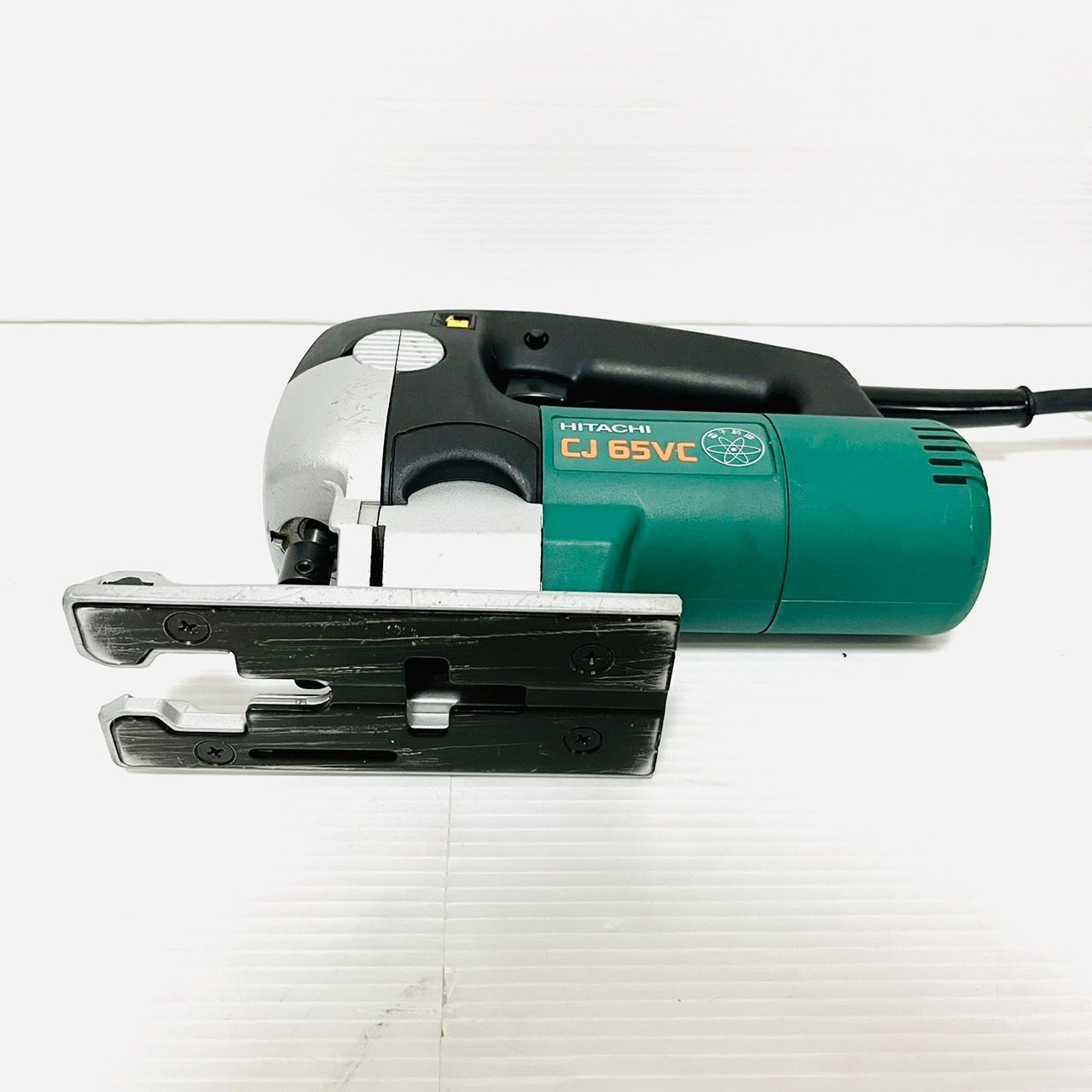 日立 - €€HITACHI 日立 ジグソー (本体のみ) CJ65VC グリーン HITACHI 日立 ジグソー (本体のみ) CJ65VC グリーン やや傷や