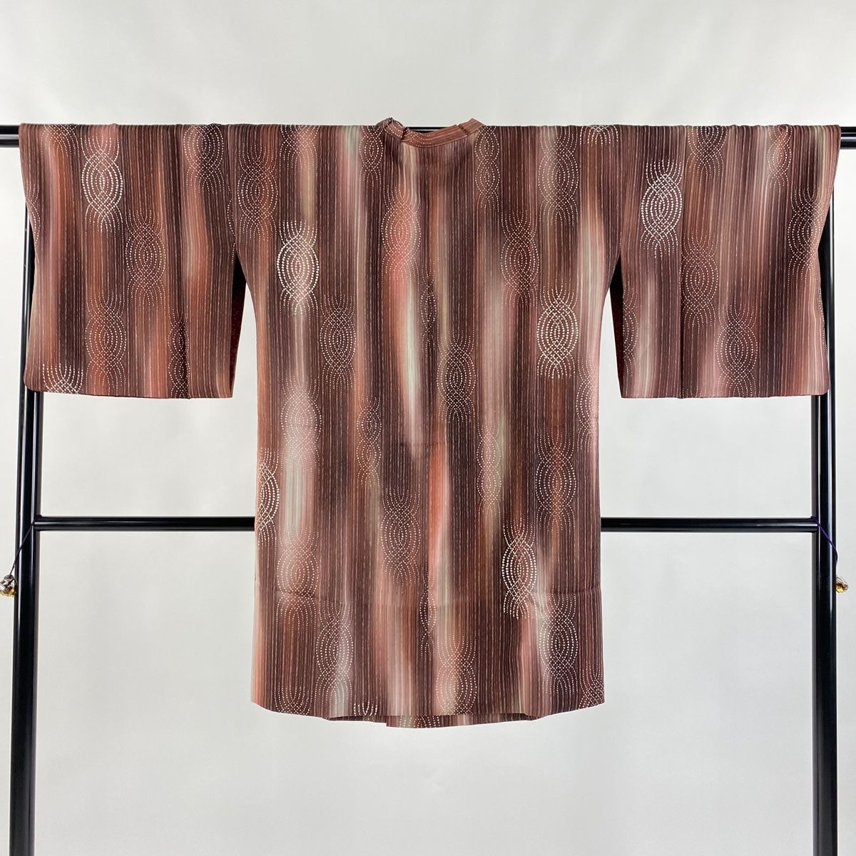 道行 身丈97cm 裄丈68.5cm L 和装コート 角衿 よろけ縞 縞 ぼかし 小豆色 正絹 秀品