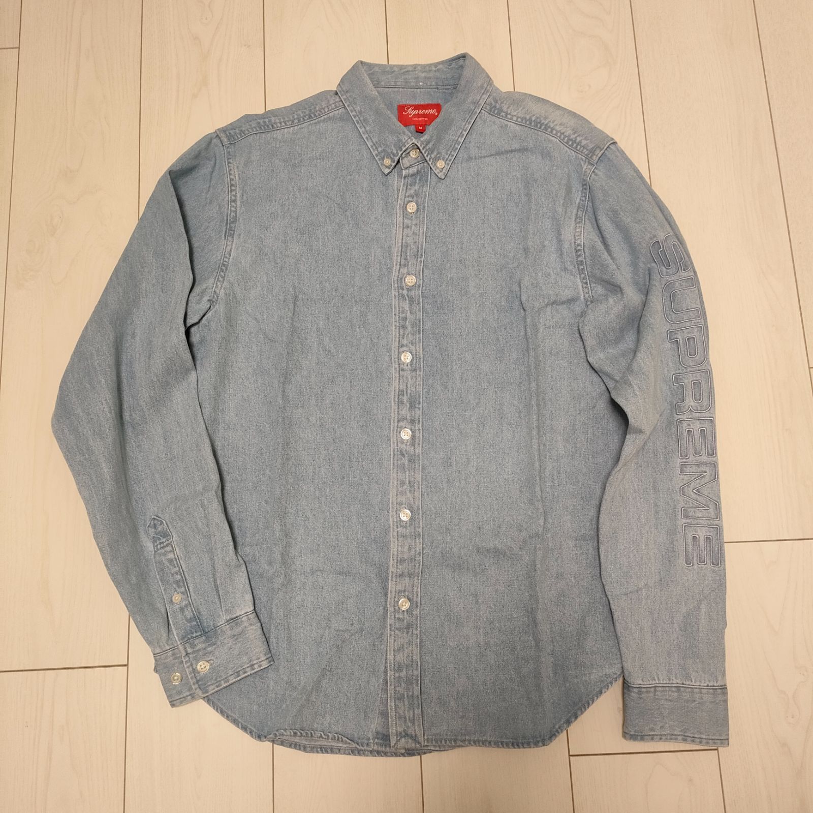 ☆】SUPREME 18SS デニム BDシャツ 袖 ロゴ 刺繍 Mサイズ （13-6728） - メルカリ