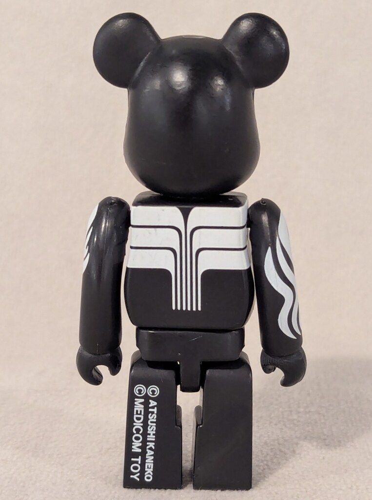 未開封　カネコアツシ　ベアブリック　GABBA　黒　白　100%　セット　送料込 MEDICOMTOY BE@RBRICK 100%カネコアツシGABBA(黒) - メルカリ