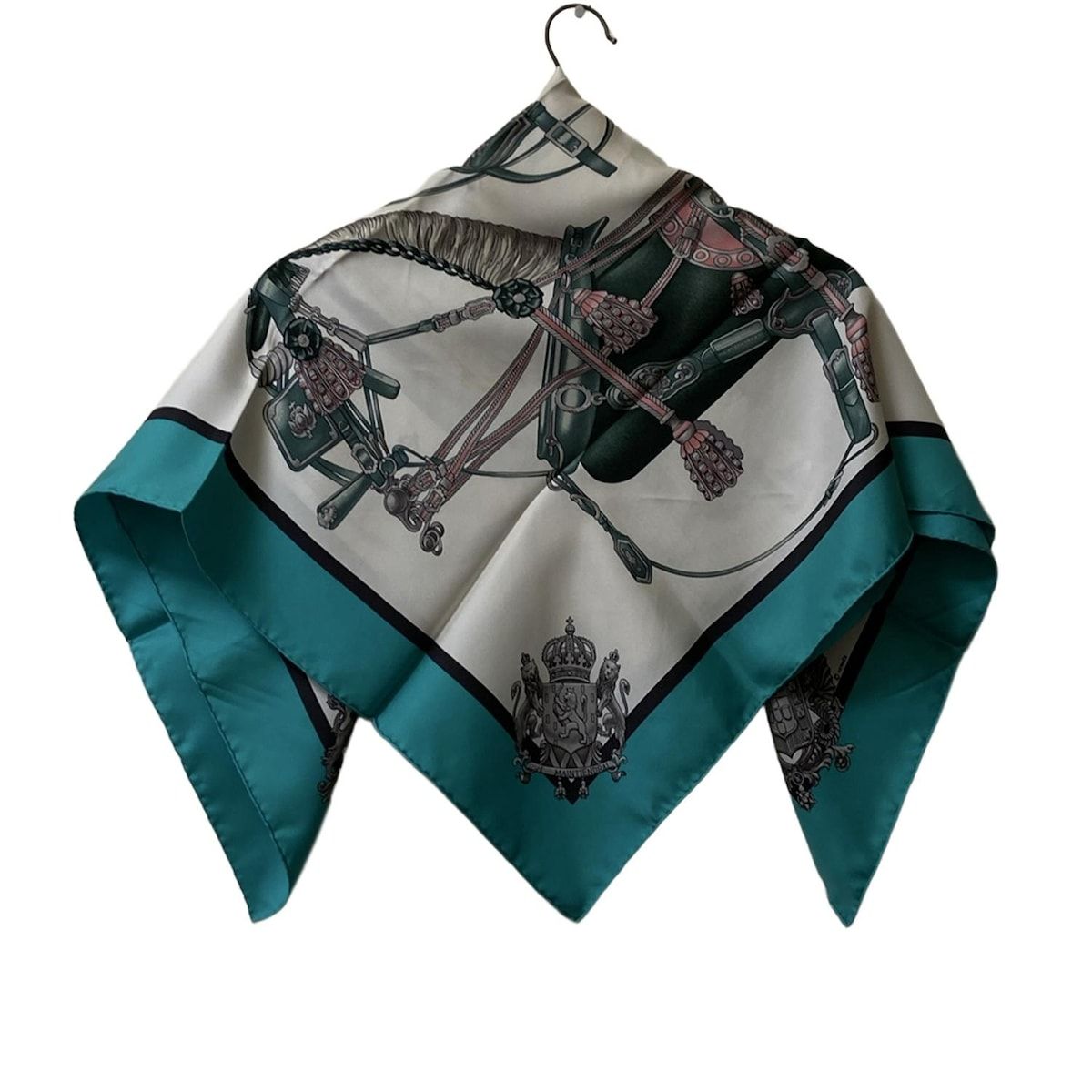 HERMES(エルメス) スカーフ カレ90 白×グリーン×ピンク HARNAIS DE