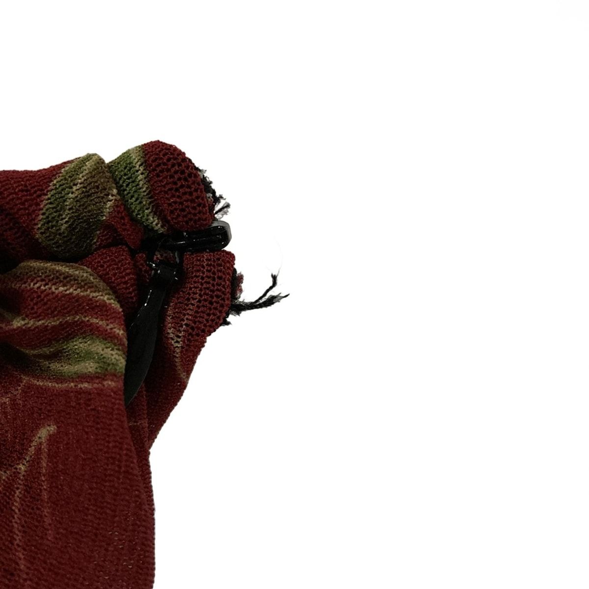 黒×レッド×マルチ 花柄