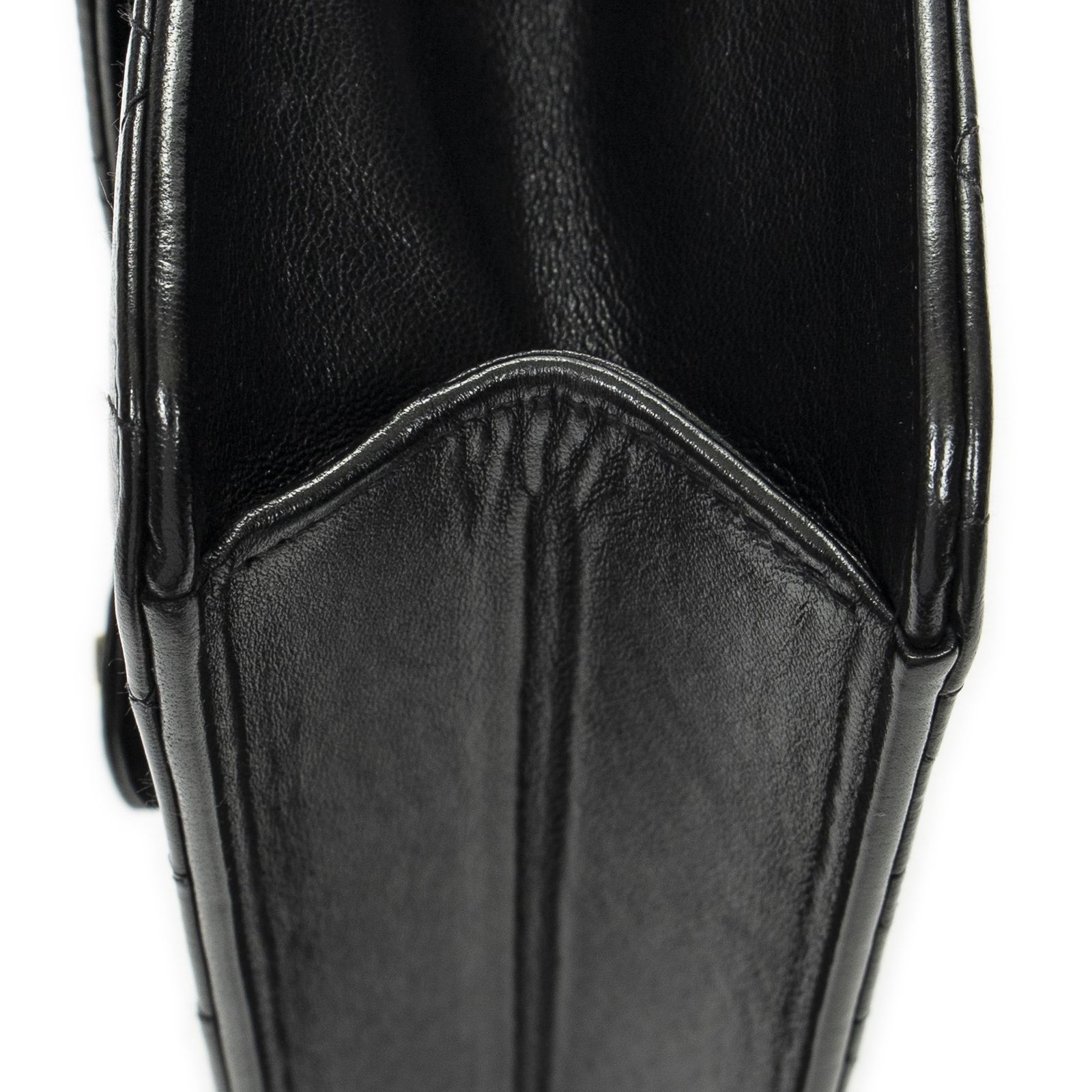 フルフラップ黒マトラッセラムスキンレザーA