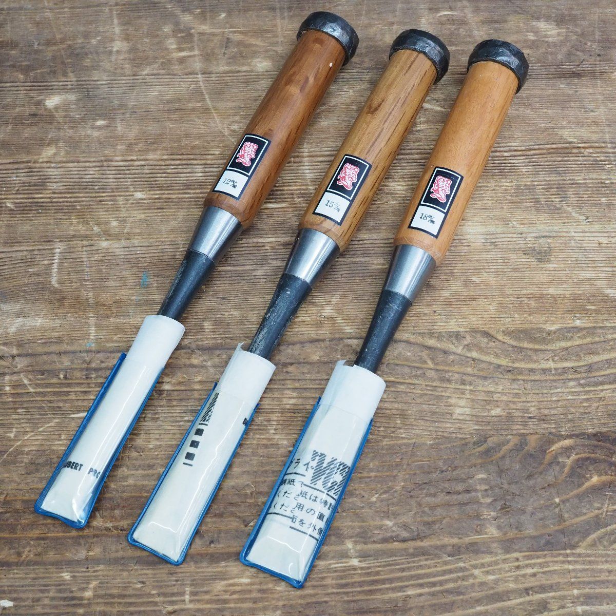 勇助」銘 鑿3本組 のみ 大工 Japanese Chisel 【鴻巣店】 - メルカリ 勇助」銘 鑿3本組 のみ 大工 Japanese Chisel 【鴻巣店】 - メルカリ