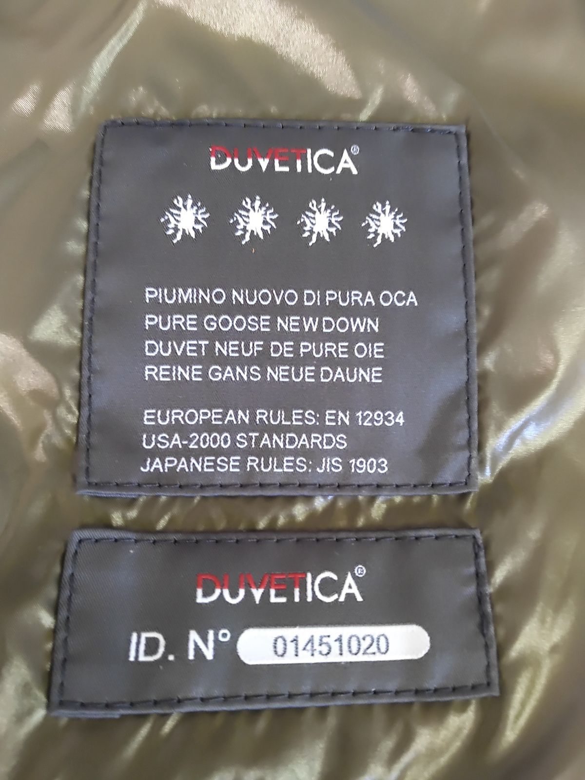 ○DUVETICA デュべティカフード付きダウンベスト/mo-A-215-6159