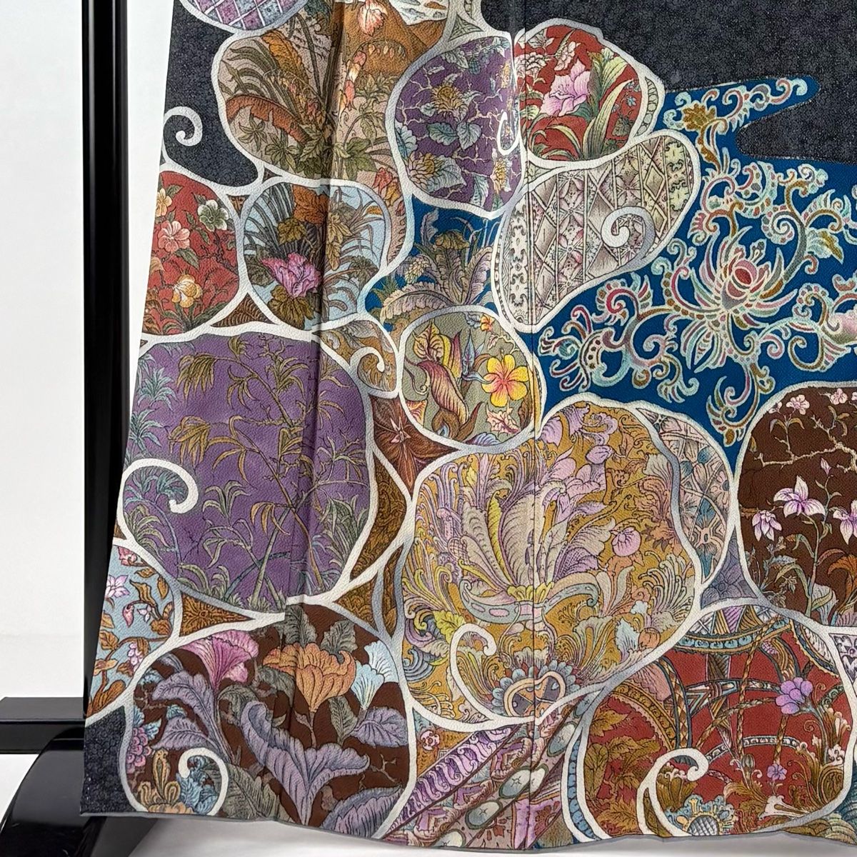 バイセル 着物 名品 訪問着 グレー 草花 梅 幾何学 道長取り 絞り 金彩 正絹 袷 156cm Mサイズ ☆☆☆☆ 訪問着 身丈160cm 裄丈66cm M 袷 草花 ぼかし 青灰色 正絹 秀品 中古