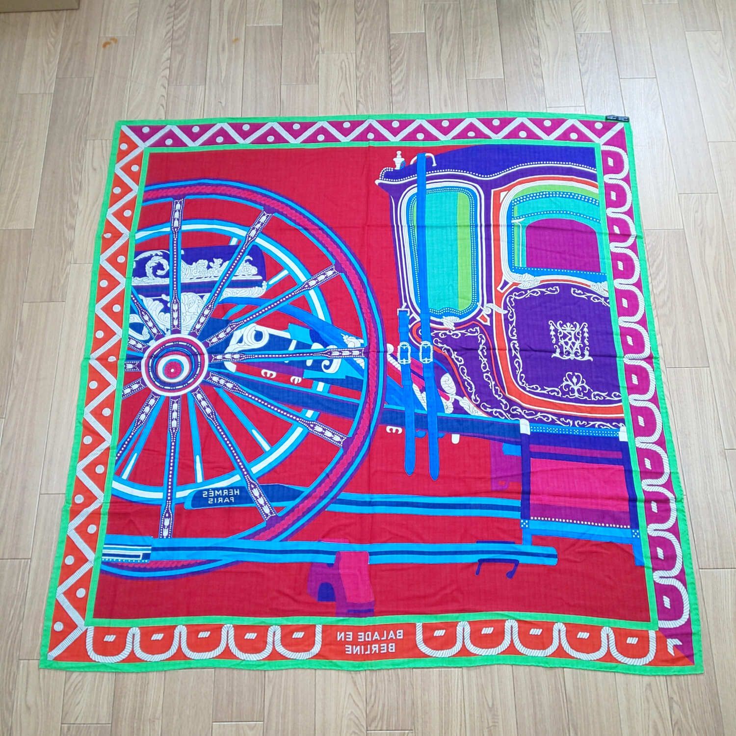 新品未使用】エルメススカーフカレ90 ベルリンヌ馬車ブルー青