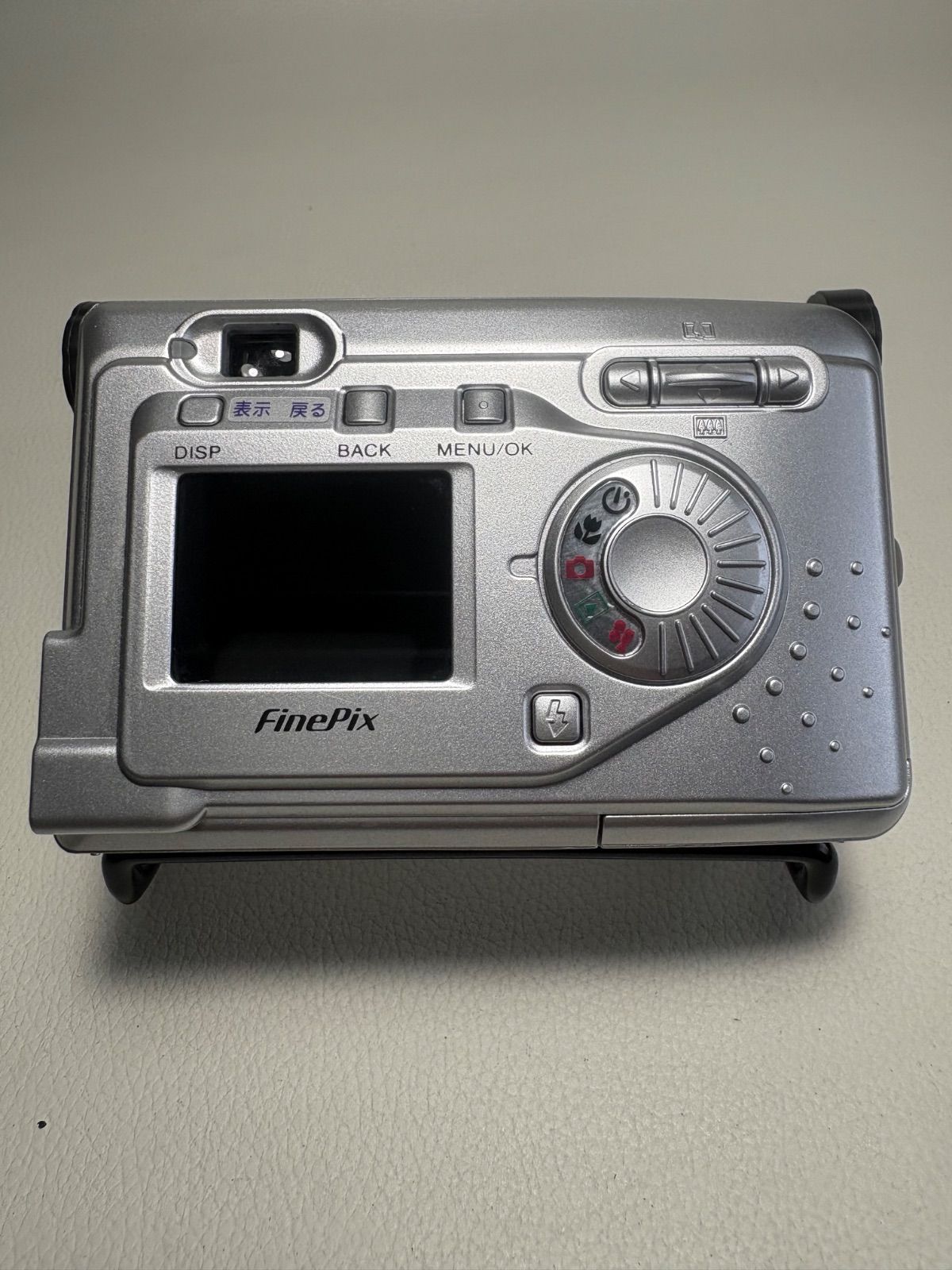 FUJIFILM FinePix A303 デジタルカメラ 単三乾電池仕様 - メルカリ