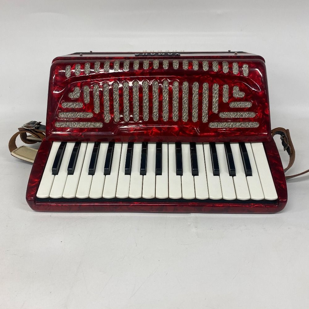 YAMAHA 30鍵アコーディオン YA-18 YAMAHA 30鍵アコーディオン YA-18