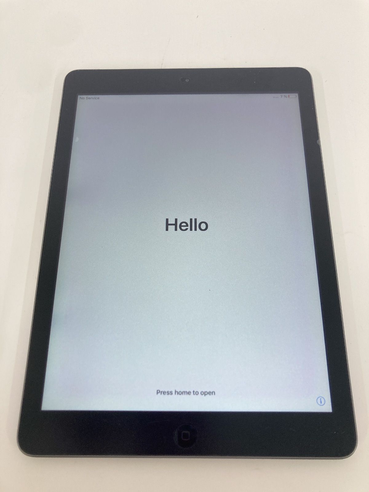 【初期化済】Apple iPad Air 第一世代　32GB A1475 【スマホ】【1】