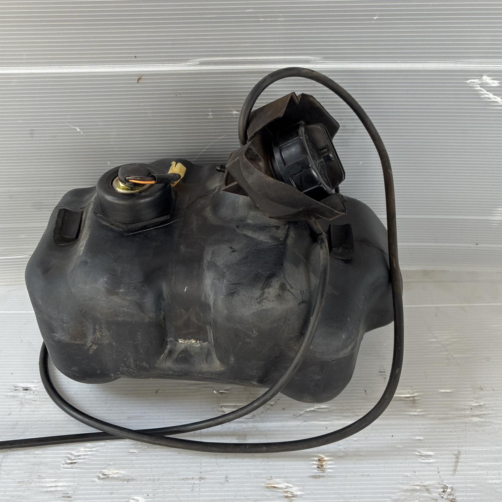 SUZUKI アドレスV100 CE13A 燃料タンク スズキ SUZUKI アドレスV100