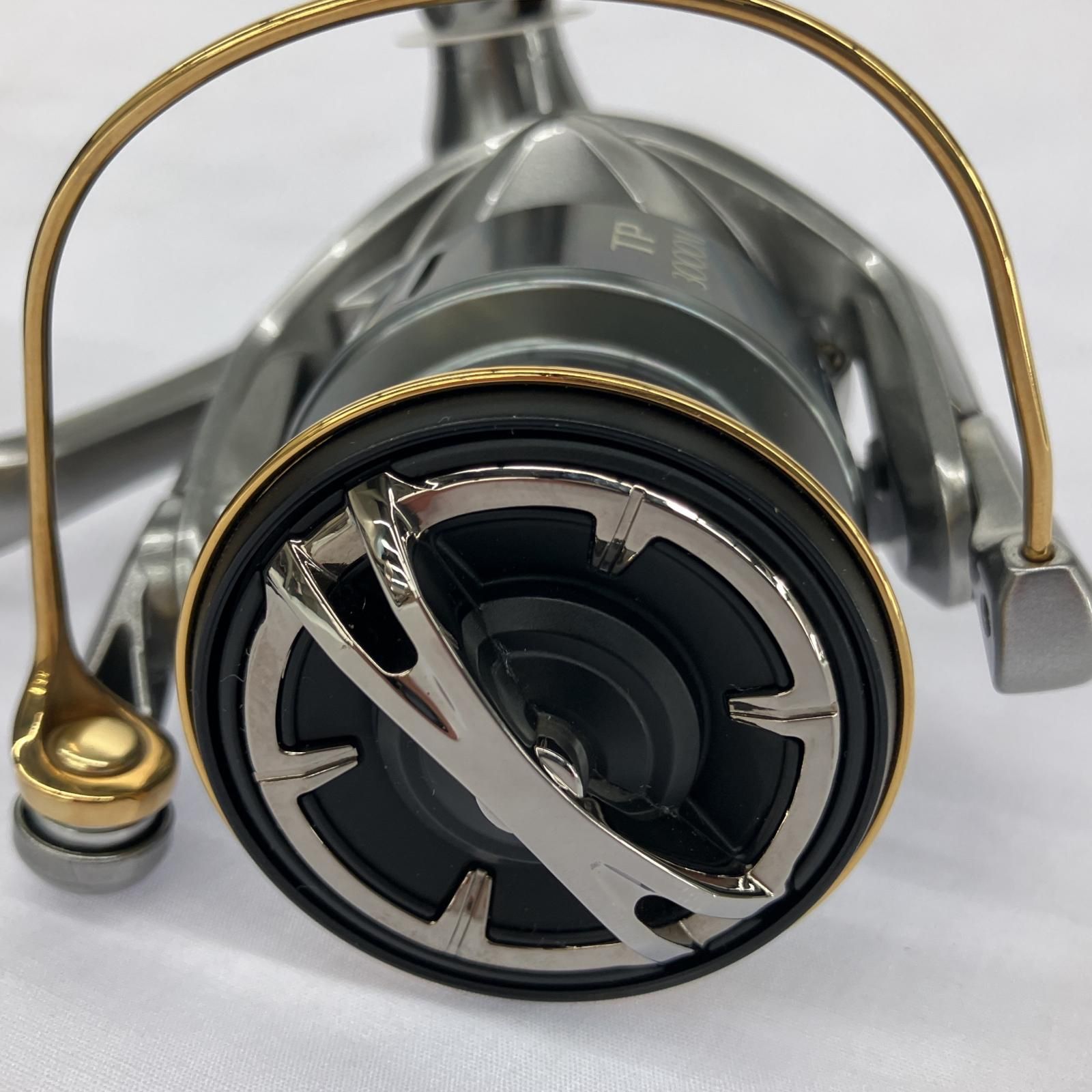 SHIMANO - △△SHIMANO シマノ スピニングリール 15ツインパワー 3000HGM  箱付 03404 シマノ(SHIMANO) 15ツインパワー 3000HGM ○完売しました