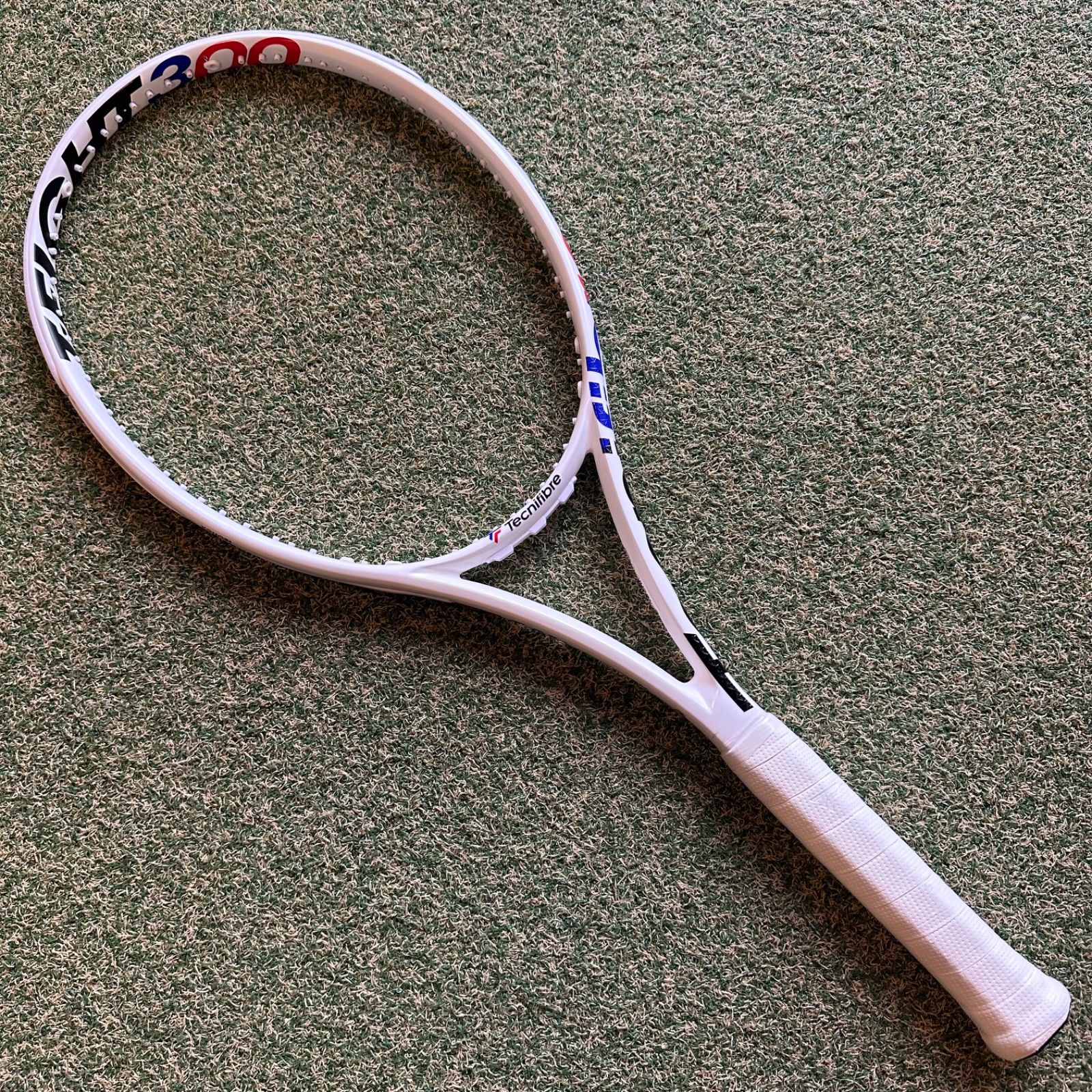 Tecnifibre】T-Fight 300 【公式通販】